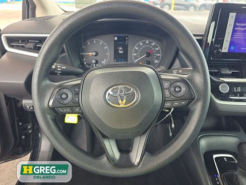 Used 2024 Toyota Corolla LE FWD image 11