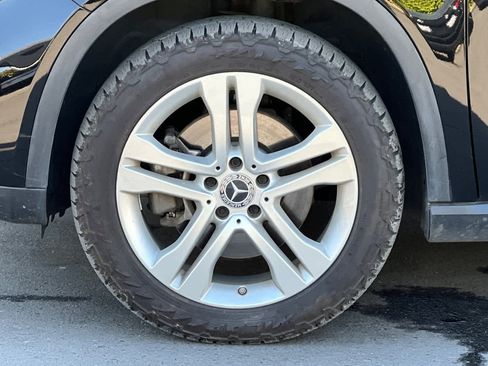 Used 2019 Mercedes-Benz GLA 250 4MATIC image 28