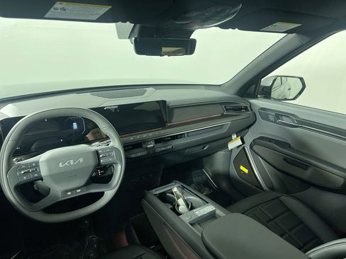 New 2026 Kia EV9 Land w/ Nightfall Edition Package image 30