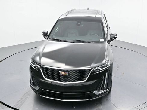 Certified 2025 Cadillac XT6 Premium Luxury image 37