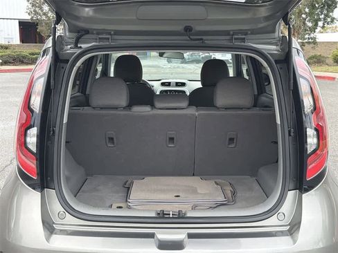Used 2017 Kia Soul EV-e image 29