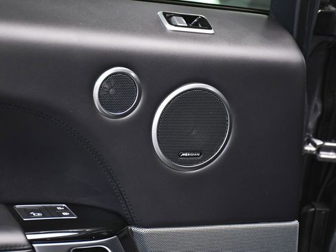 Used 2021 Land Rover Range Rover Sport SVR Carbon Edition AWD/4WD image 13