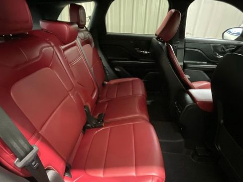 Used 2023 Lincoln Corsair Reserve w/ Equipment Group 201A image 12