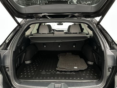 Used 2024 Subaru Outback Premium AWD/4WD image 12