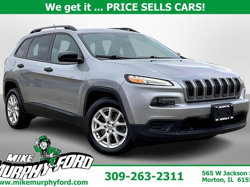Used 2017 Jeep Cherokee Sport image 1