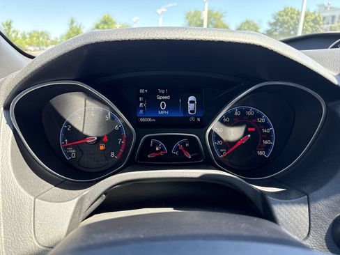 Used 2017 Ford Focus RS AWD/4WD image 17