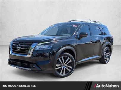 Used 2023 Nissan Pathfinder Platinum