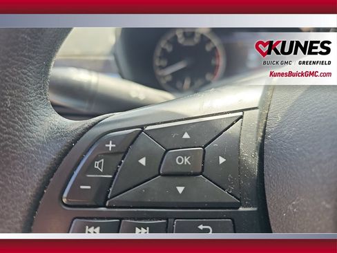 Used 2025 Nissan Altima 2.5 SV FWD image 22