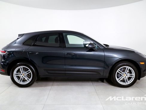 Used 2024 Porsche Macan AWD/4WD image 9