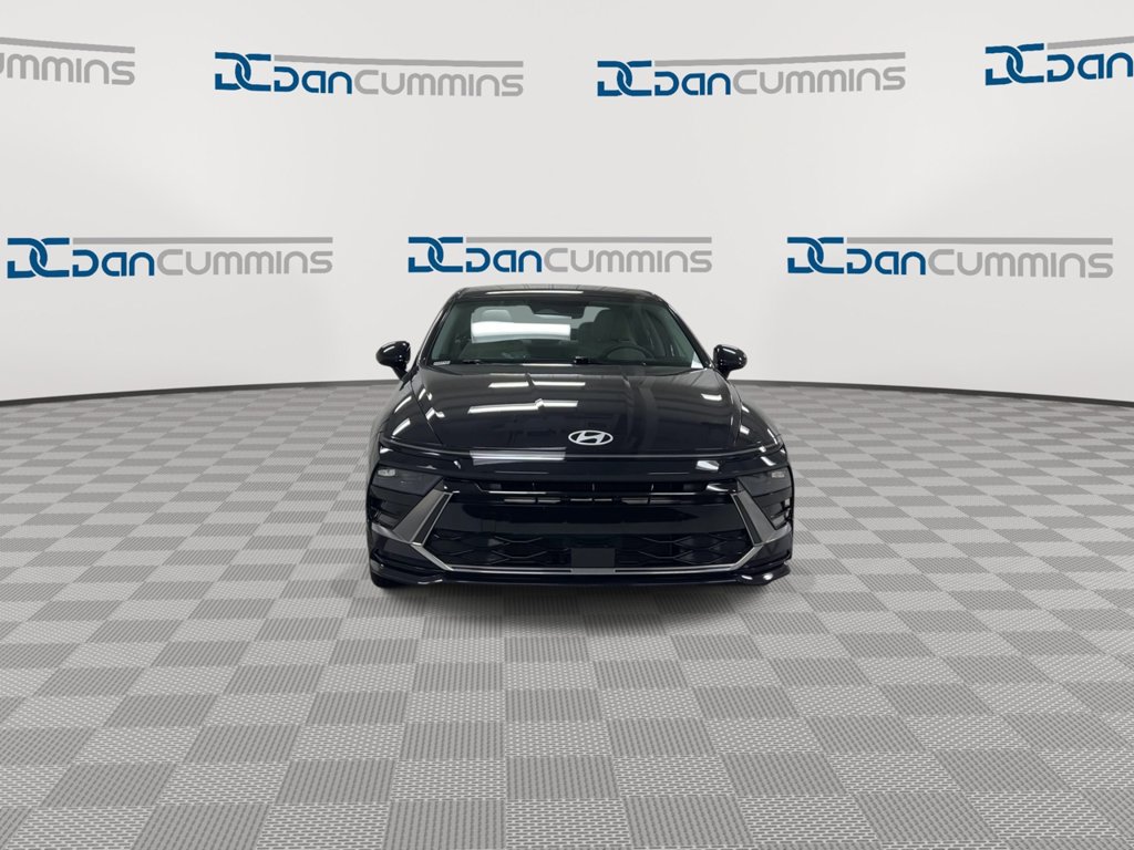 Used 2024 Hyundai Sonata SEL FWD image 3
