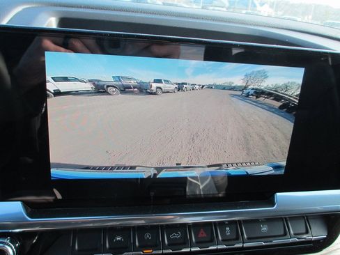 New 2026 GMC Sierra 1500 SLT w/ SLT Convenience Package image 18