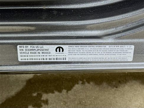 Used 2023 RAM 3500 Limited image 33