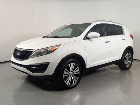 Used 2016 Kia Sportage EX FWD image 3