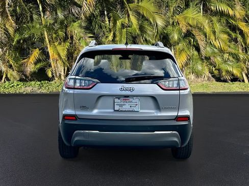 Used 2019 Jeep Cherokee Limited image 6