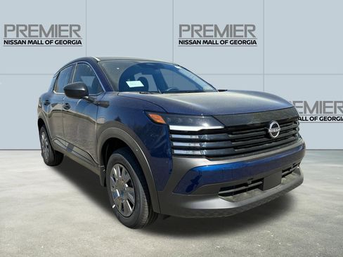 New 2026 Nissan Kicks S image 3