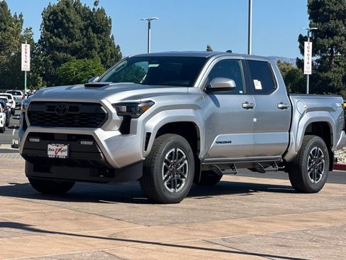 New 2026 Toyota Tacoma TRD Sport AWD/4WD image 8