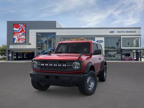 New 2026 Ford Bronco 2-Door AWD/4WD image 2