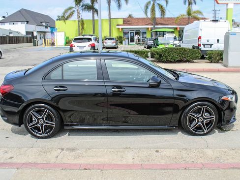 Used 2022 Mercedes-Benz A 220 image 7