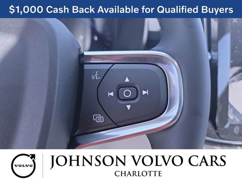 New 2026 Volvo XC40 B5 Plus w/ Protection Package Premier AWD/4WD image 18