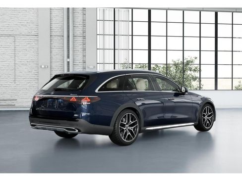 New 2026 Mercedes-Benz E 450 4MATIC All-Terrain Wagon image 21