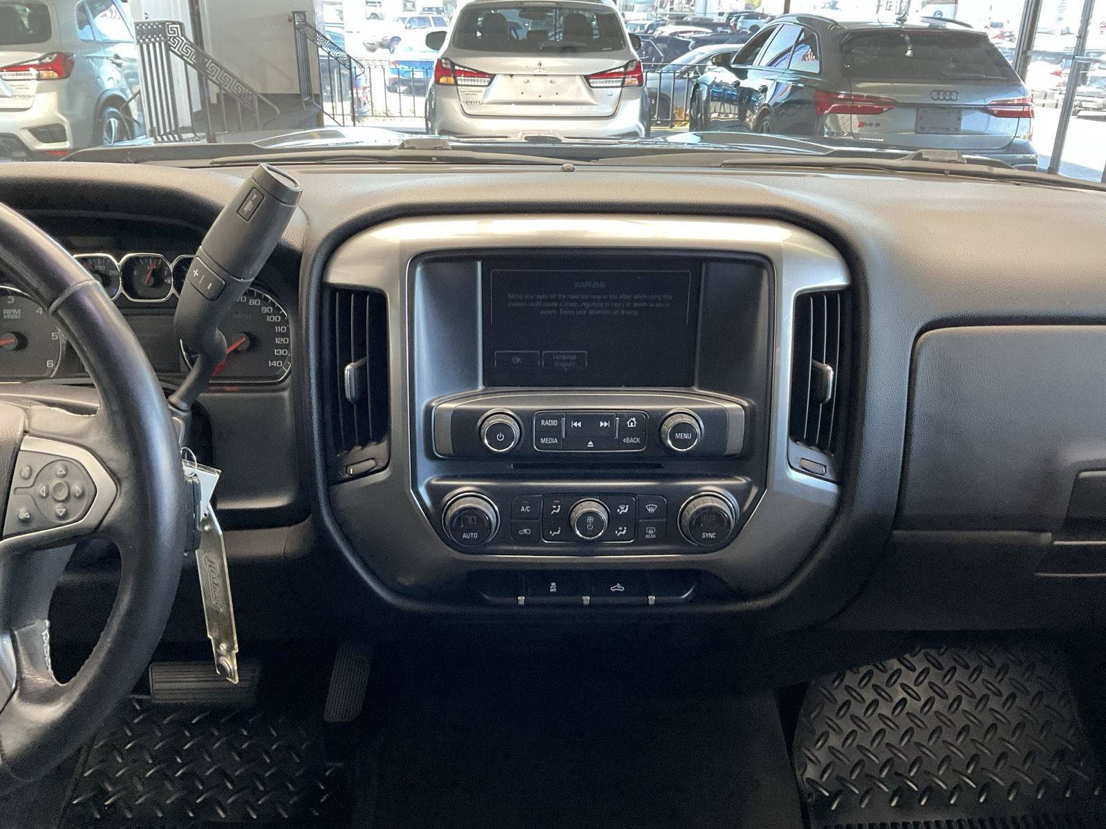 Used 2017 Chevrolet Silverado 1500 LT w/ All Star Edition AWD/4WD image 18