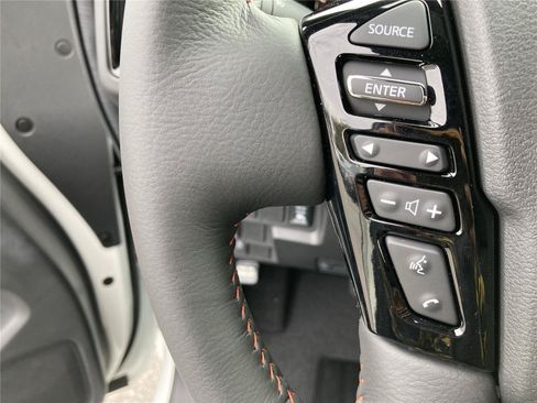 New 2026 Nissan Frontier Pro-X w/ Pro-X Convenience Package RWD image 22