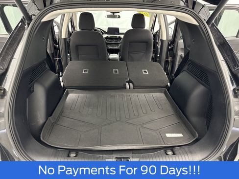 Certified 2022 Ford Escape SE w/ SE Sport Appearance Package image 39