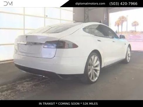 Used 2014 Tesla Model S 85 RWD image 4