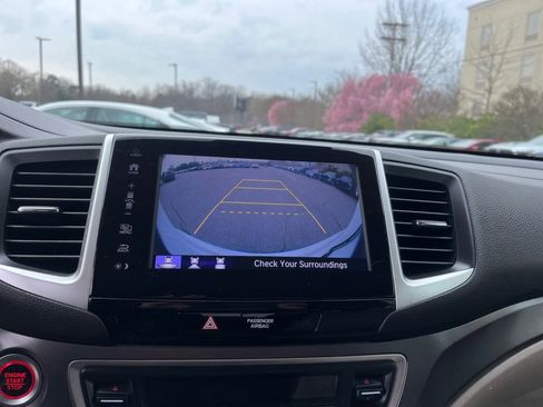 Used 2017 Honda Pilot EX-L image 19