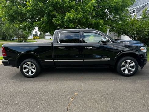 Used 2019 RAM 1500 Limited AWD/4WD image 4