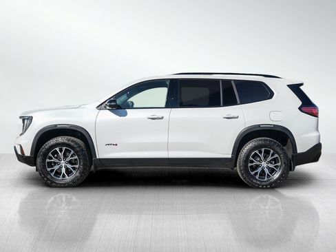Used 2024 GMC Acadia AT4 w/ Luxury Package AWD/4WD image 2