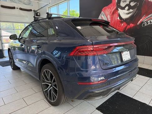 Used 2023 Audi Q8 Premium Plus w/ Premium Plus Package AWD/4WD image 3