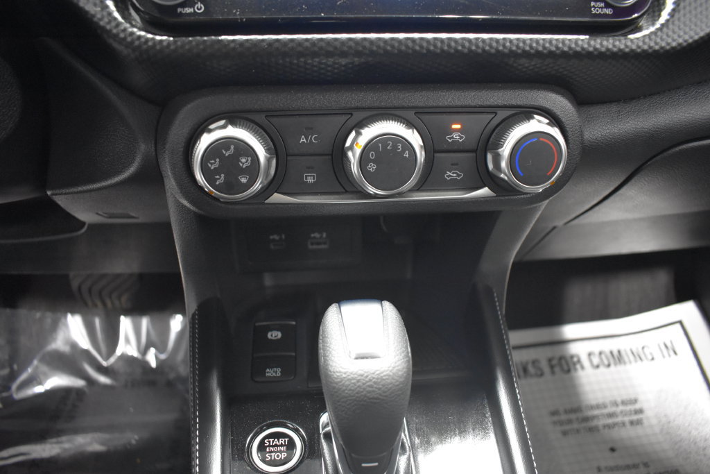 Certified 2023 Nissan Kicks SV FWD image 19