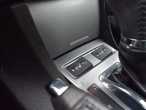 Used 2013 Acura ILX w/ Technology Package FWD image 32