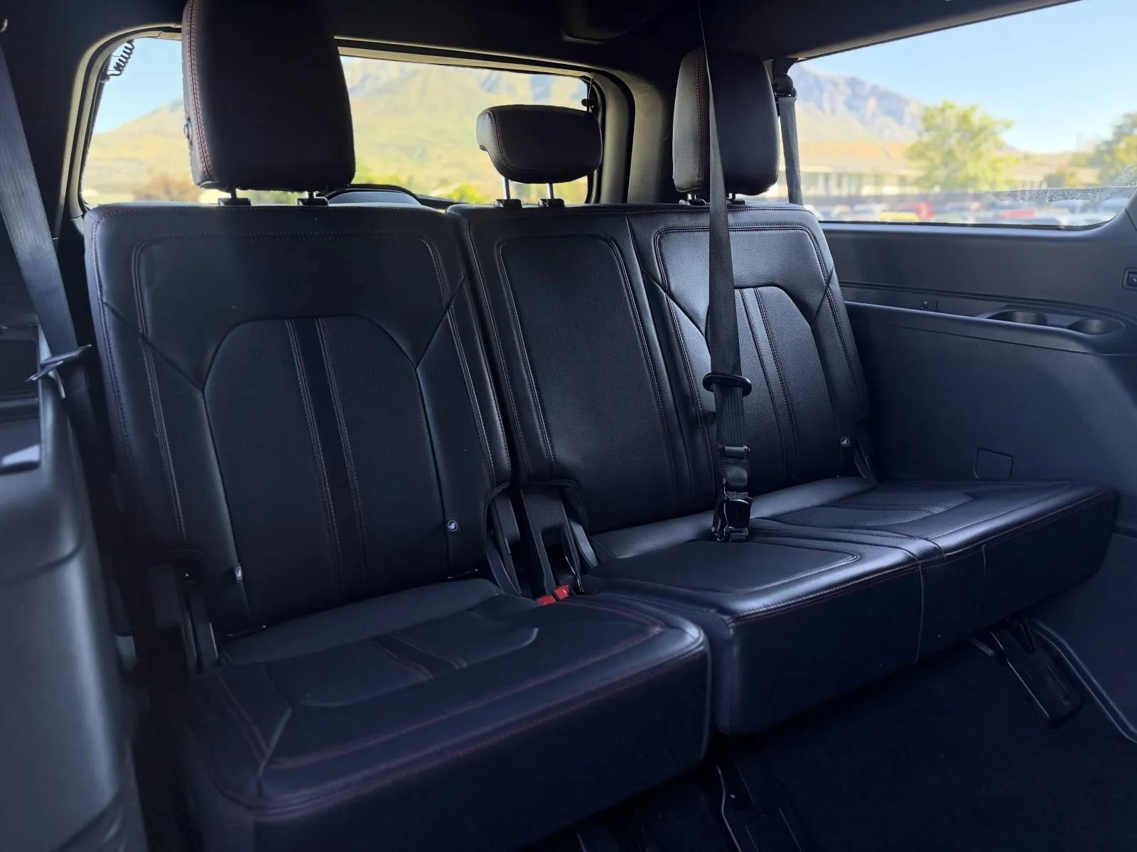 Used 2024 Ford Expedition Max Limited AWD/4WD image 19