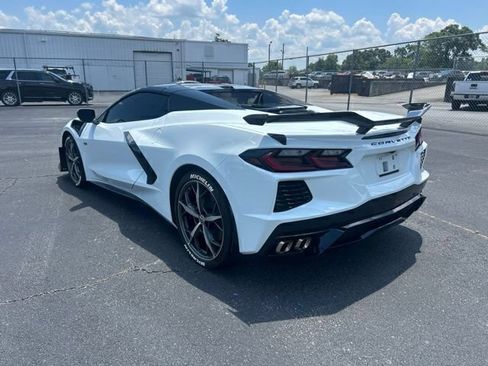Used 2021 Chevrolet Corvette Stingray Premium Conv w/ Battery Protection Package RWD image 3