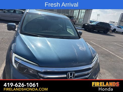 Certified 2017 Honda Pilot EX-L image 10