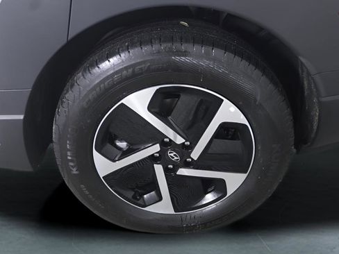 New 2026 Hyundai Ioniq 9 S RWD image 15