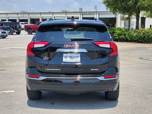Used 2024 GMC Terrain Denali w/ Denali Premium Package AWD/4WD image 33
