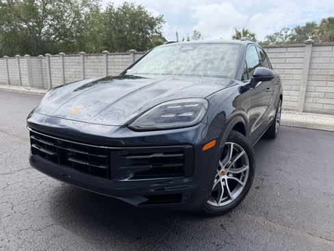 New 2026 Porsche Cayenne AWD/4WD image 1