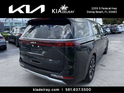 Certified 2024 Kia Carnival EX FWD image 3