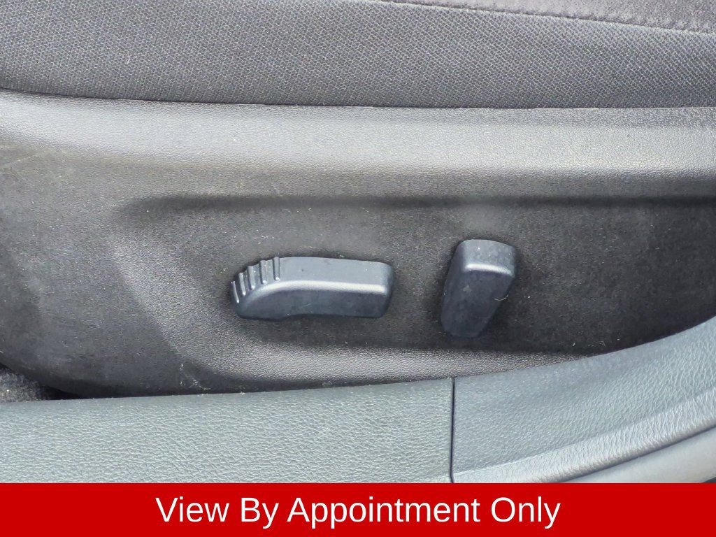 Used 2025 Nissan Altima 2.5 SV FWD image 11