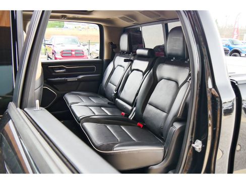 Used 2019 RAM 1500 Laramie image 18