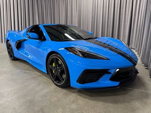 Used 2020 Chevrolet Corvette Stingray Premium Cpe w/ 3LT Preferred Equipment Group RWD image 1