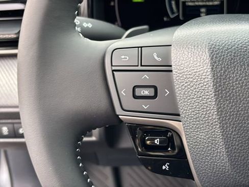 New 2026 Toyota Camry SE image 15