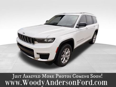 Used 2022 Jeep Grand Cherokee L Limited AWD/4WD image 1