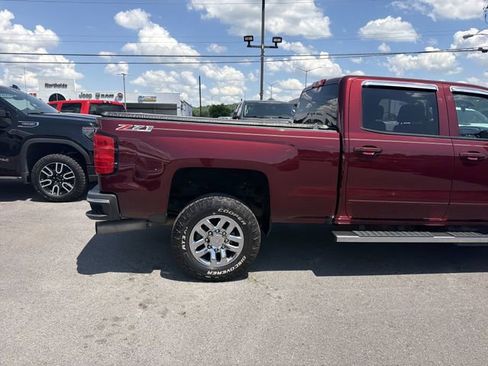 Used 2017 Chevrolet Silverado 2500 LT w/ LT Plus Package AWD/4WD image 6