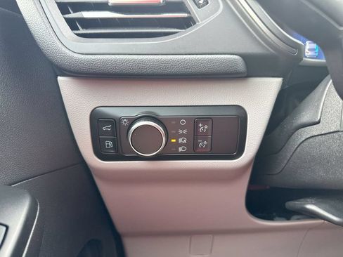 Used 2023 Ford Escape Active FWD image 18