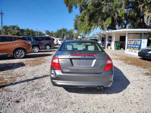 Used 2011 Ford Fusion SE w/ 201A Rapid Spec Order Code image 5