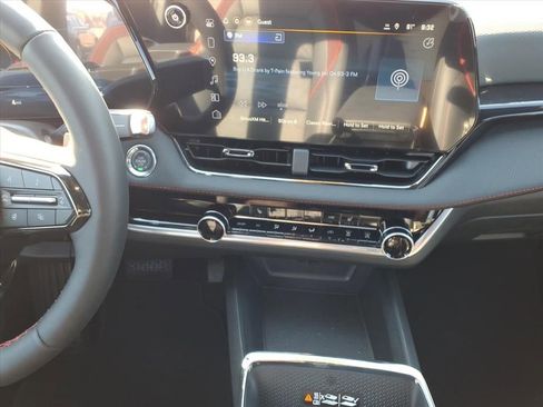 New 2026 Chevrolet Equinox RS FWD image 23